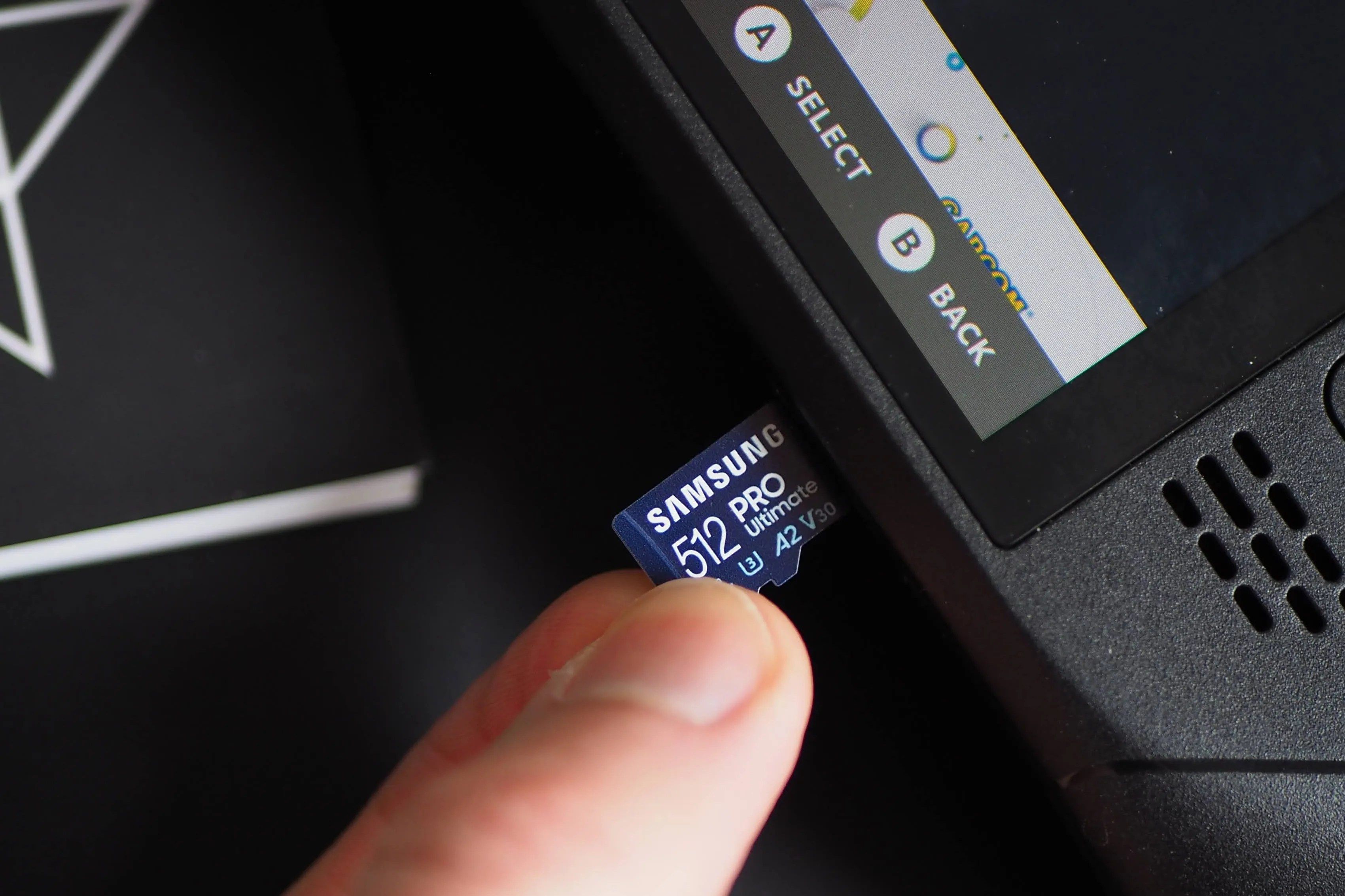 SteamDeck OLED 512GB＋専用カバー＋ Anker製スタンド 41+uaftAc8L.jpg
