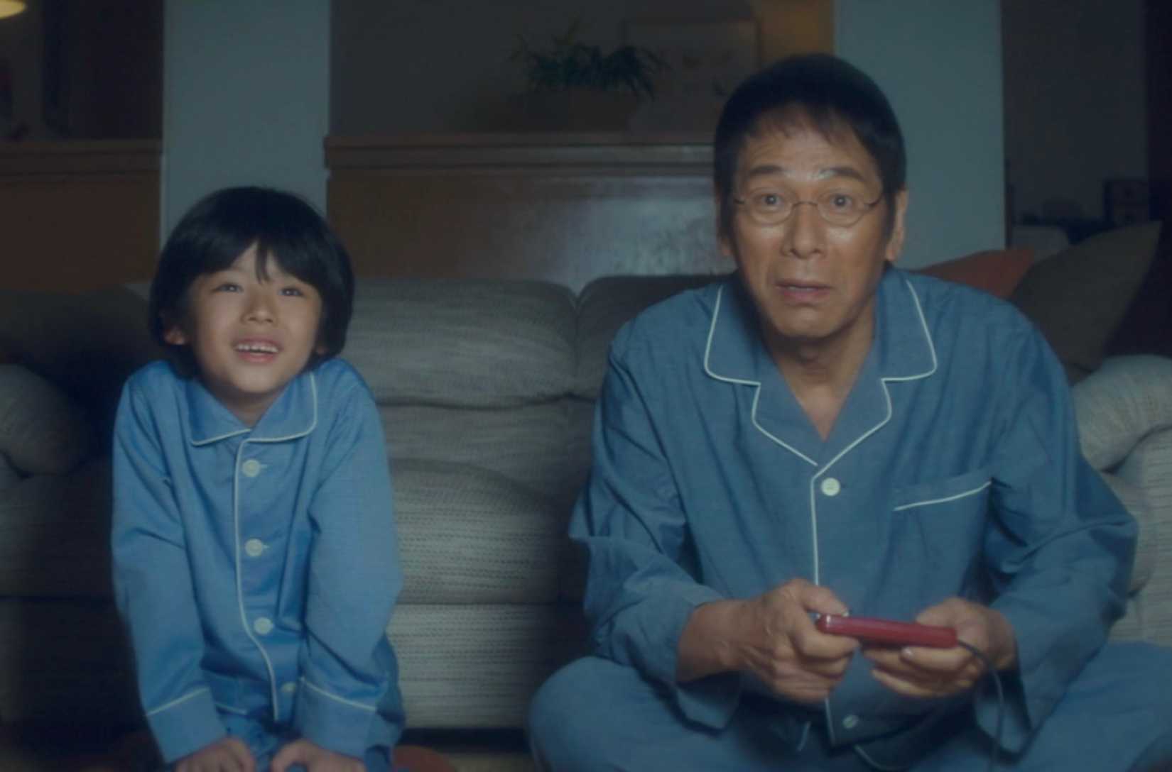 एक पिता और पुत्र ने नेटफ्लिक्स के डैड ऑफ लाइट में एक साथ अंतिम फंतासी का आनंद लिया