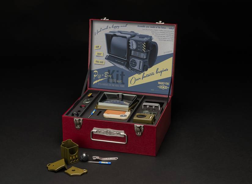 激レア Fallout Pip Boy 2000MkIV 組立済み【美品】 激レア Fallout Pip Boy 2000MkIV 組立済み【美品】 Amazon.co