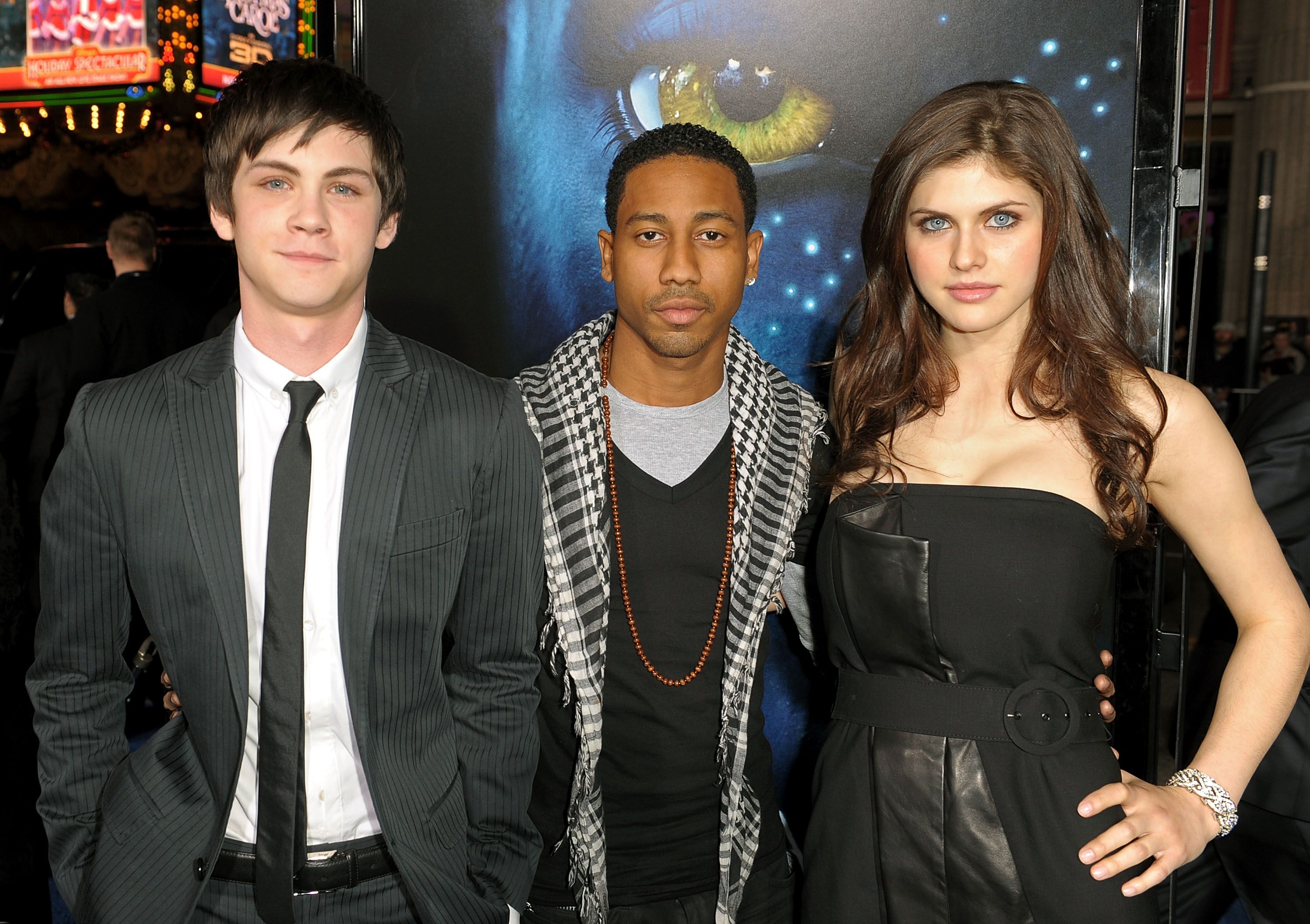 Avatar premiere photos are an incredible 2009 throwback